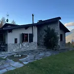 山林小屋 Il Pino San Bernardo (Sondrio)